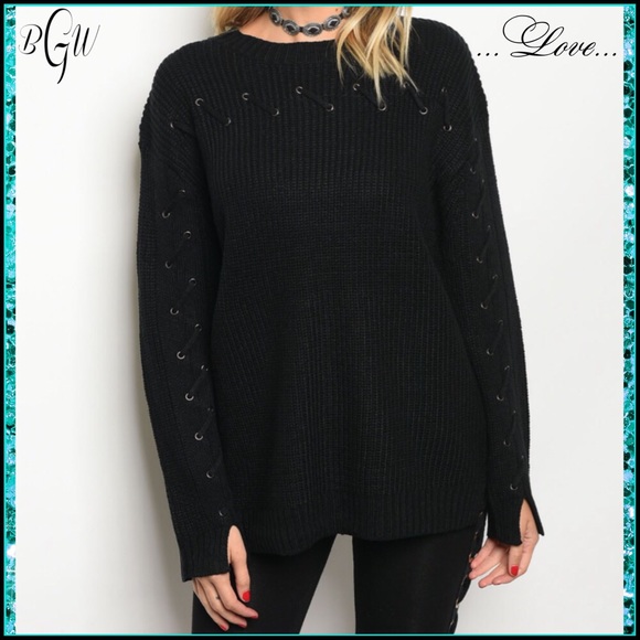 👻SALE 5🌟Comfy Sweater w Lace-Up Detail - Picture 2 of 6